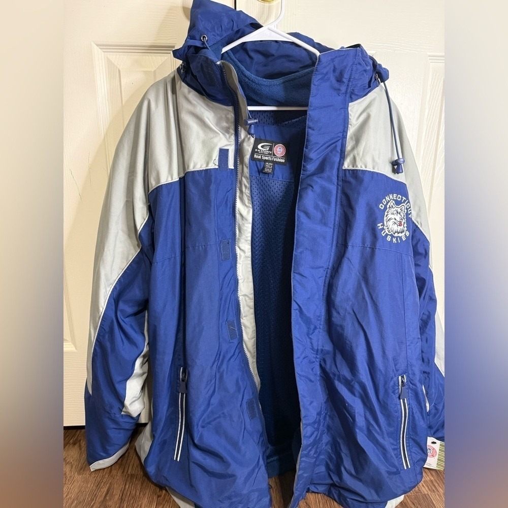 Connecticut Huskies UConn 4-In-1 Jacket XL Blue Gray Hooded NCAA‎ Licensed NWT